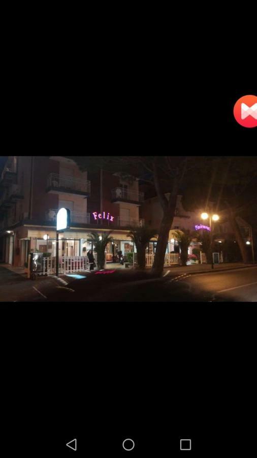 Hotel Felix Pindemonte Lido di Jesolo Eksteriør billede