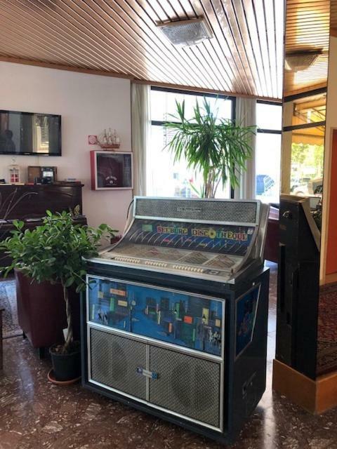 Hotel Felix Pindemonte Lido di Jesolo Eksteriør billede